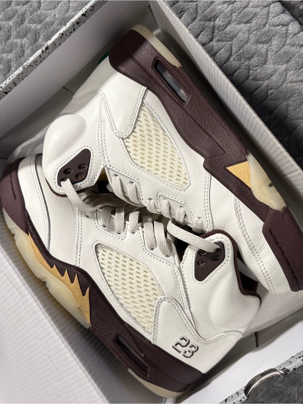 Women’s Jordan 5 Retro